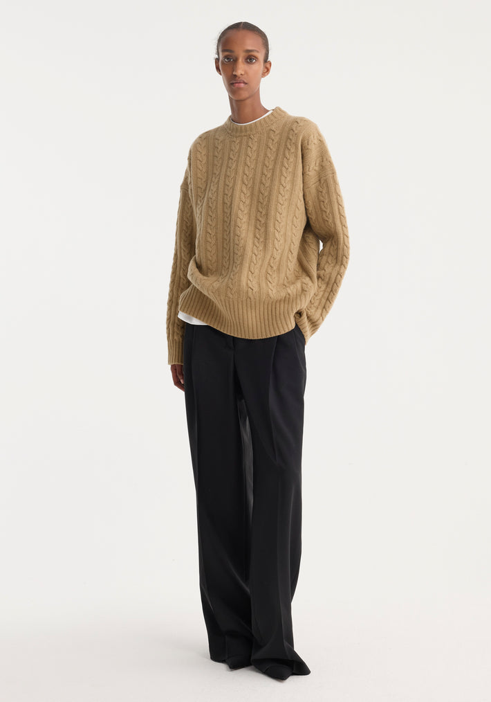 Cable knit jumper | camel