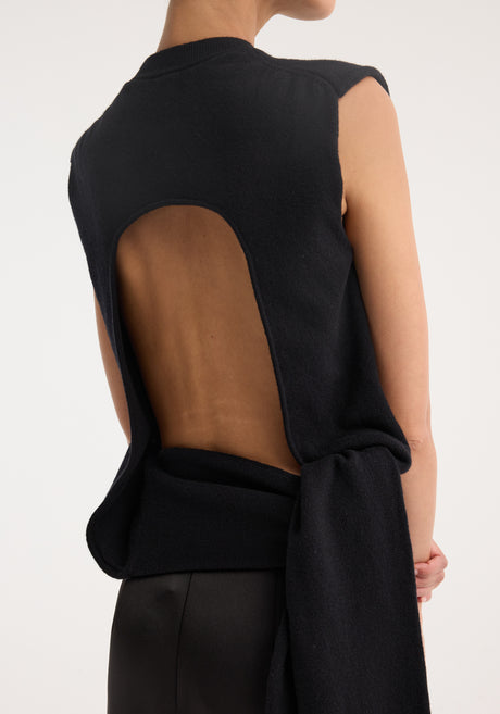 Crewneck open back sash wrap top | black