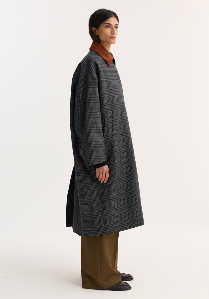 Suede collar check coat | black / grey check