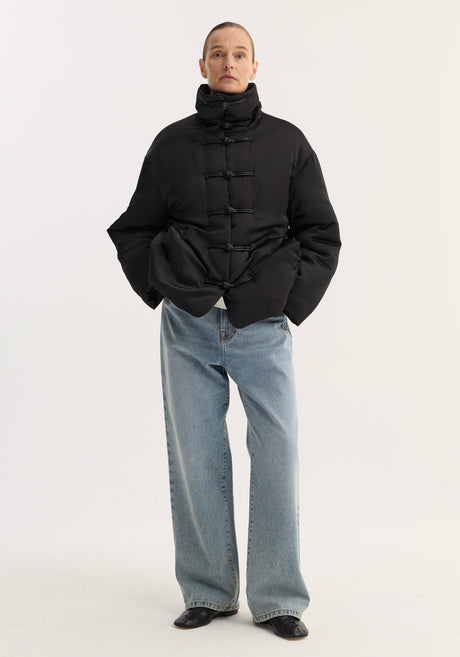 Padded puffer jacket | black