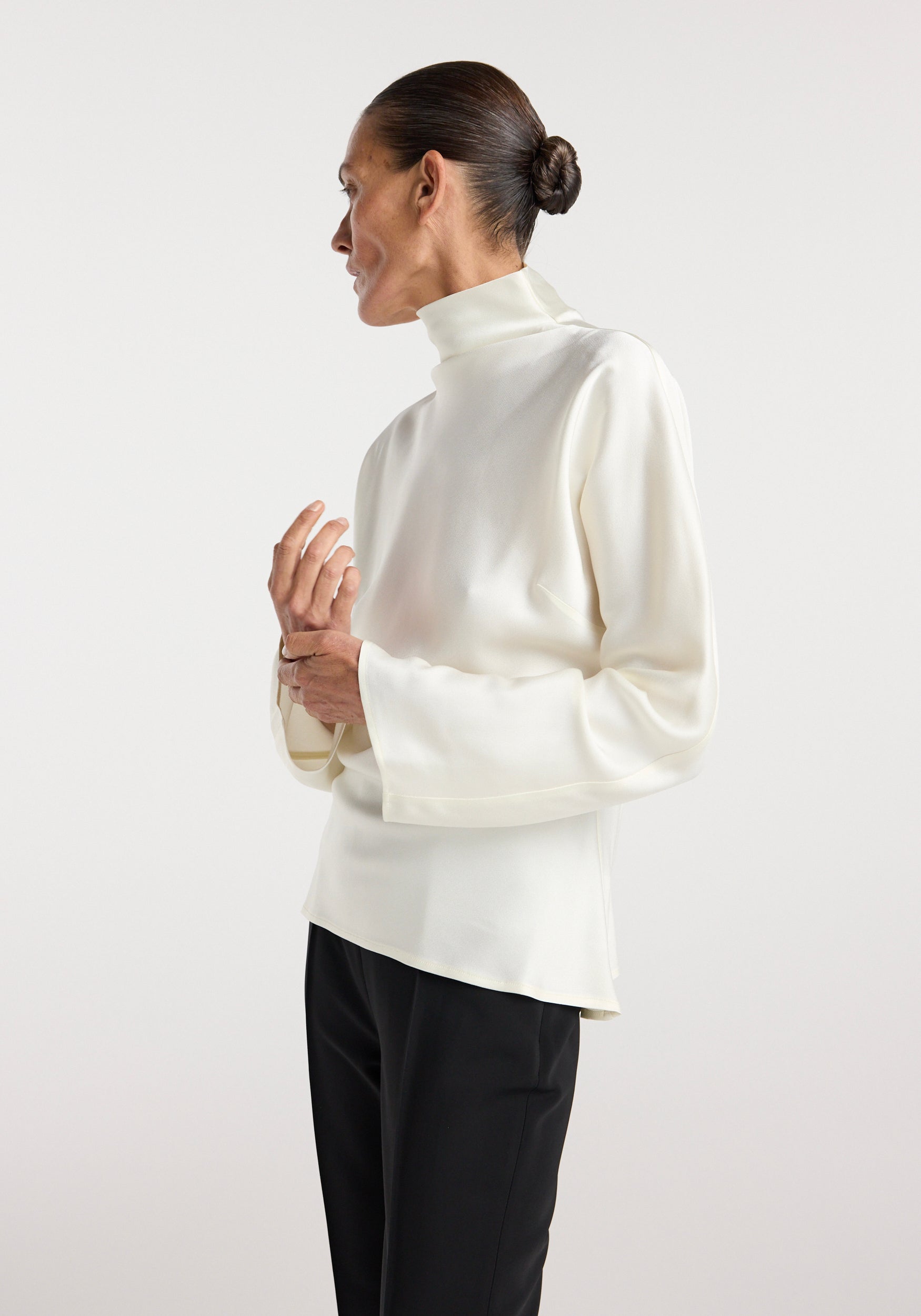 Satin waisted top | cream