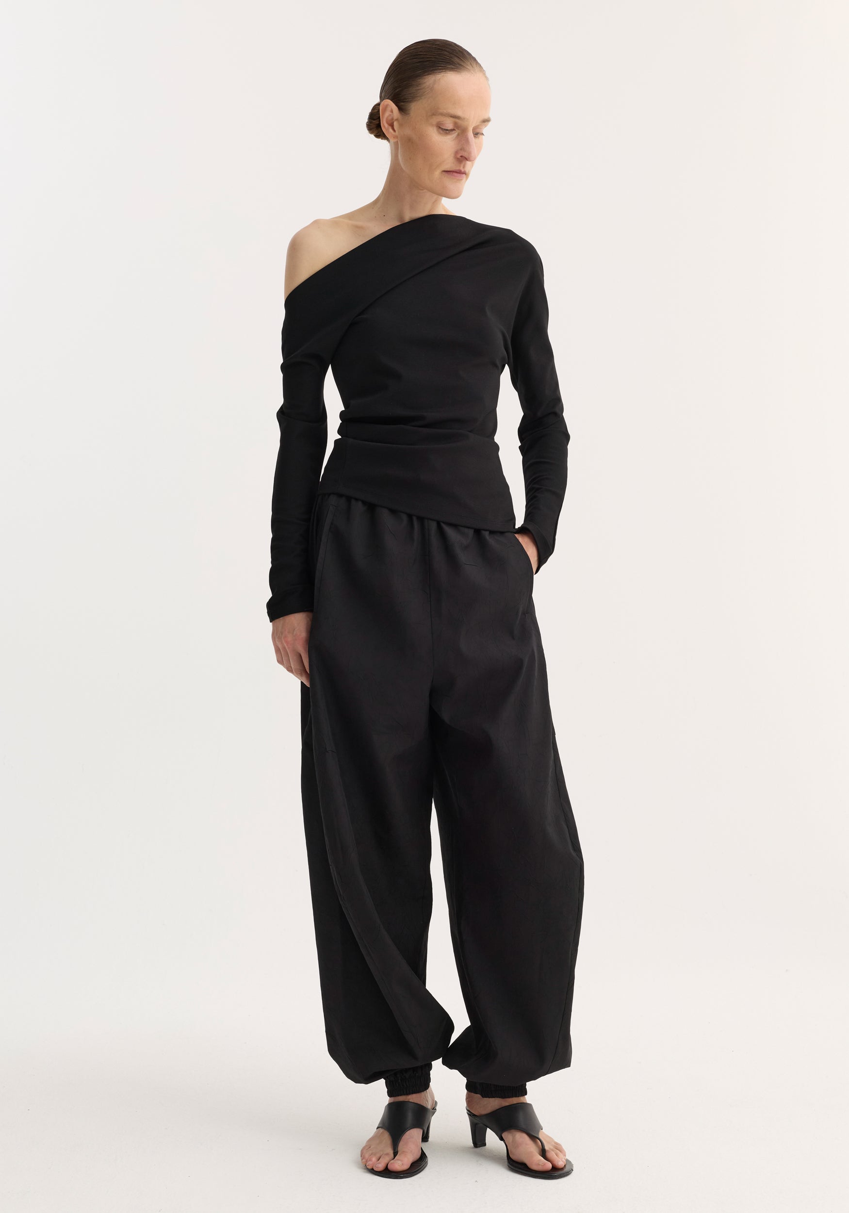 Twisted jersey top | black