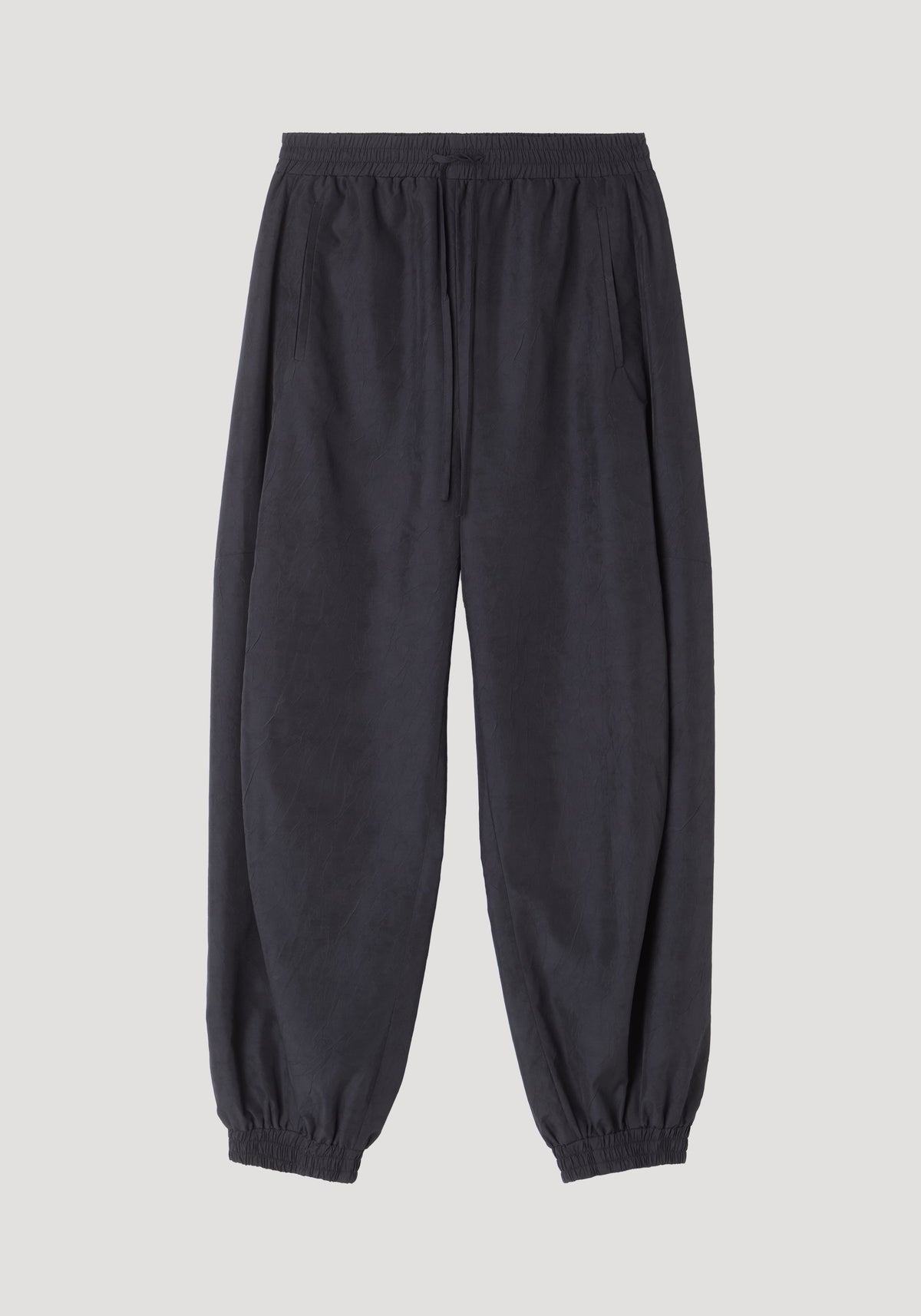 Balloon track pants | black