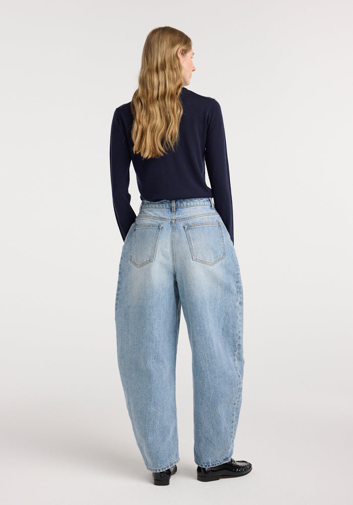 Fransje - Sculptural denim trousers | classic blue