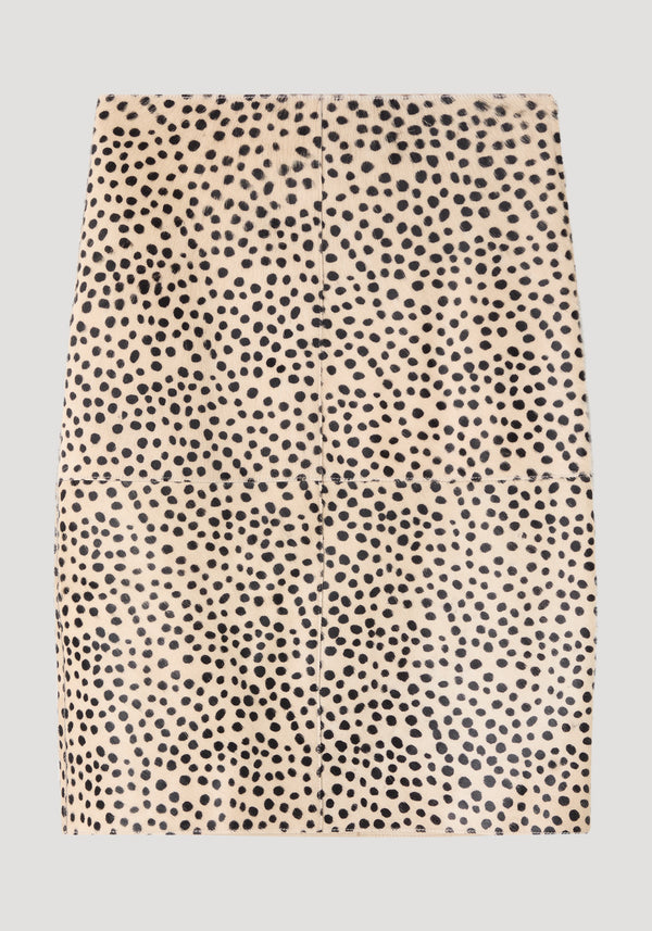 Pony hair pencil skirt | cheetah: Straight-cut mini skirt with irregular black leopard spots on beige, featuring four paneled front design, crafted from 100% cow leather.
