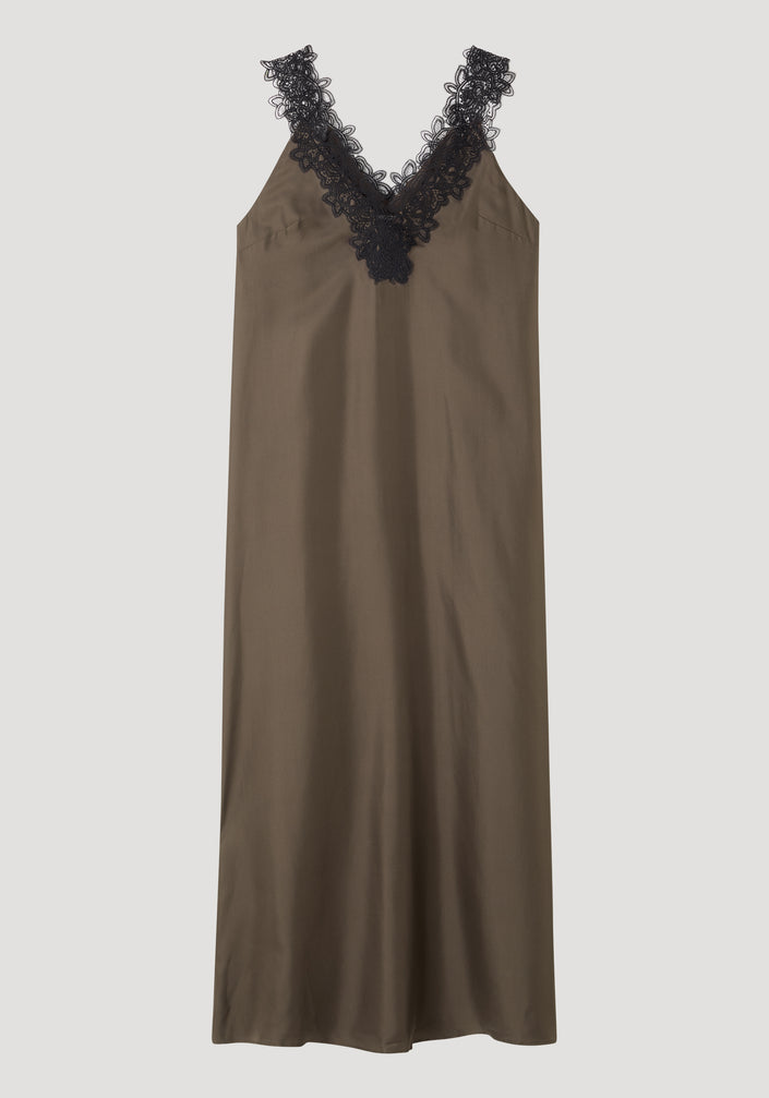 V-neck silk lace dress | earth