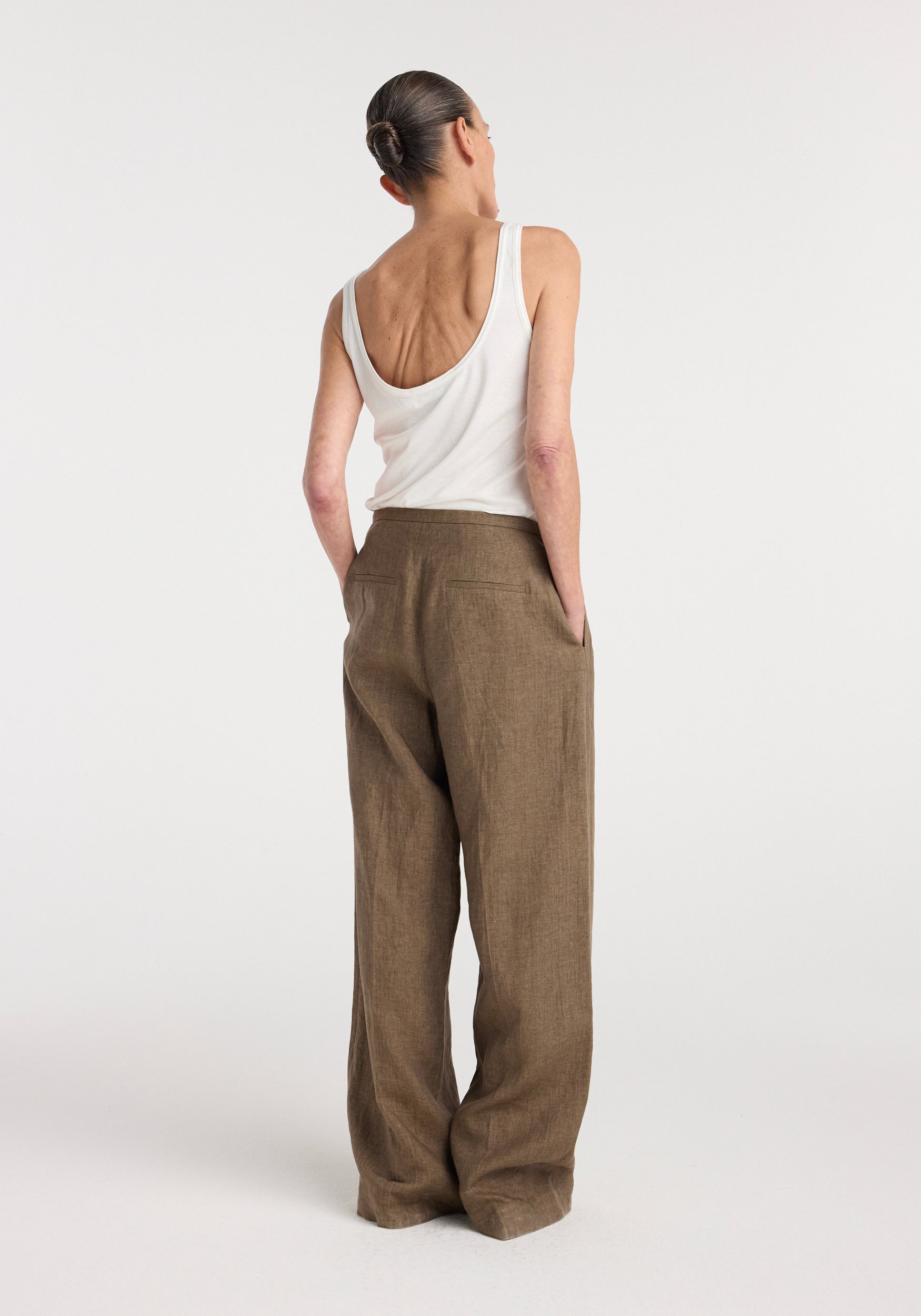 Relaxed drawstring trousers | brown melange