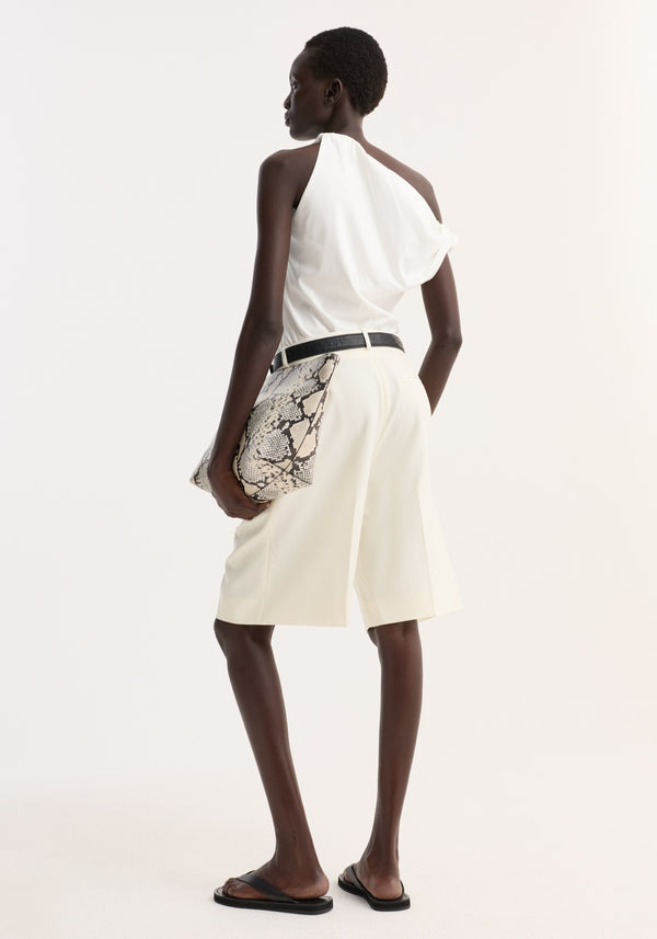 Tailored single pleat shorts | off white