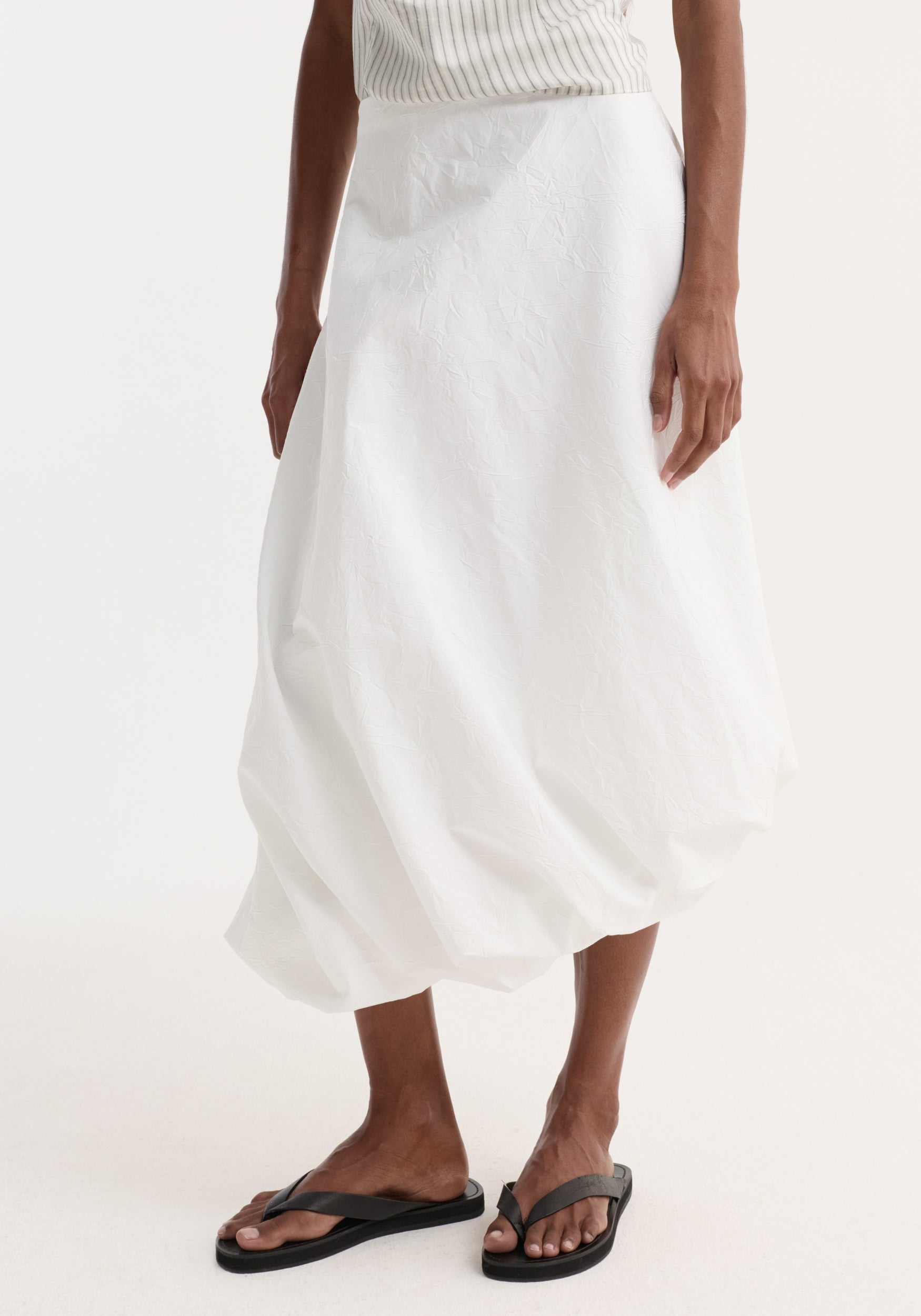 Twisted crushed cotton skirt | optic white