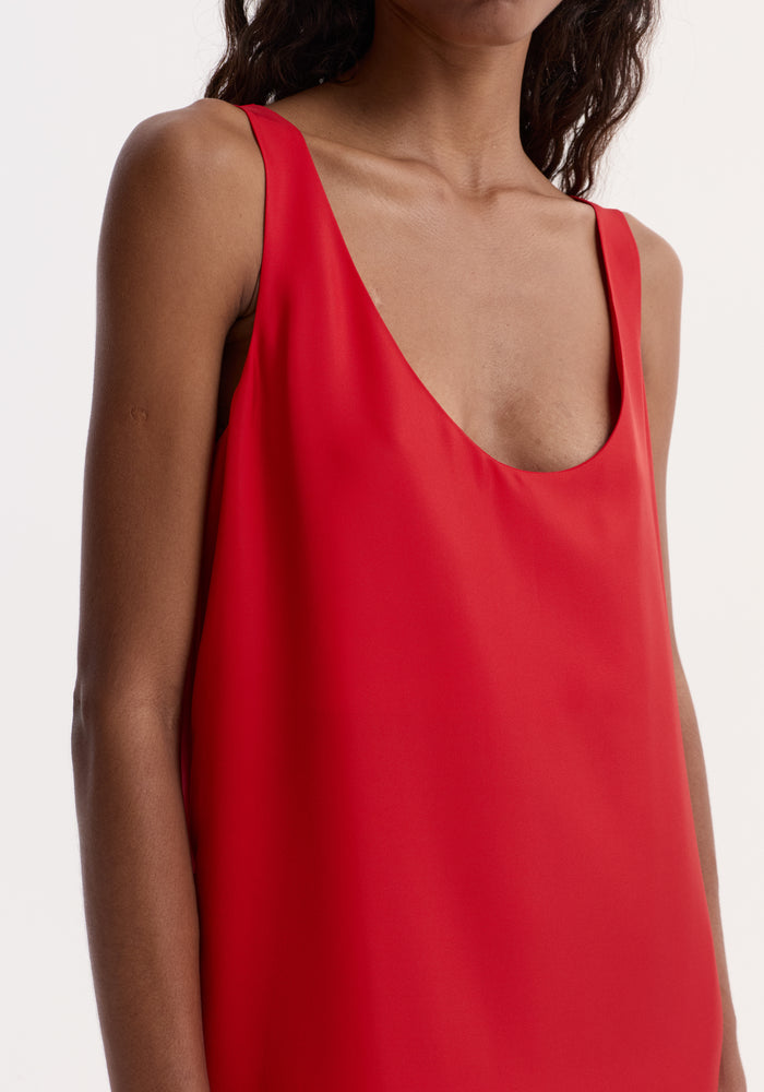 Silk scoop-neck dress | red