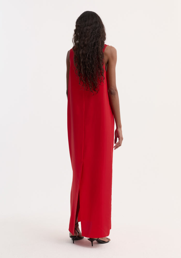 Silk scoop-neck dress | red