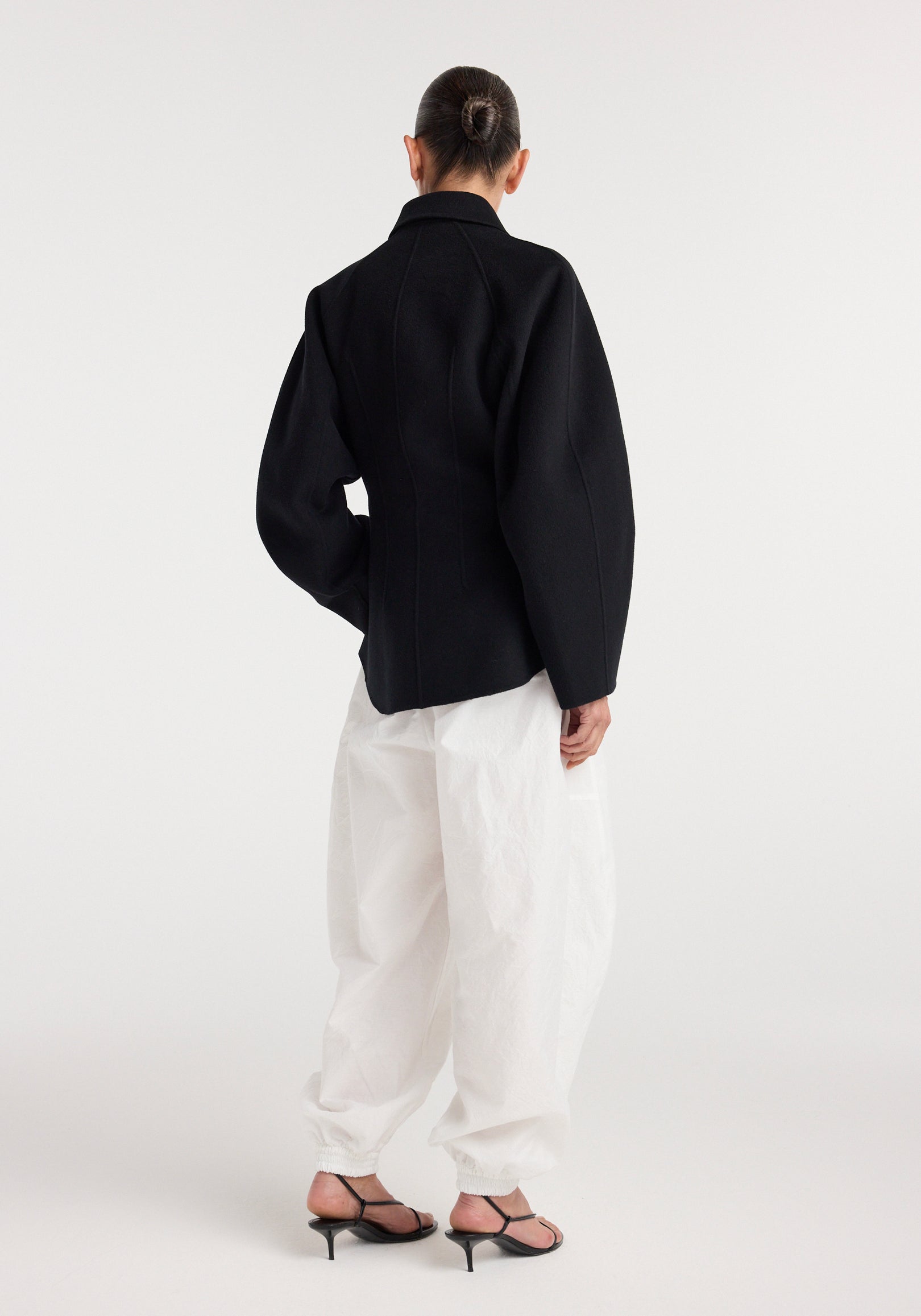 Double-faced sculptural jacket | black