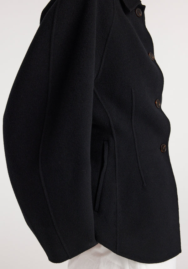 Double-faced sculptural jacket | black