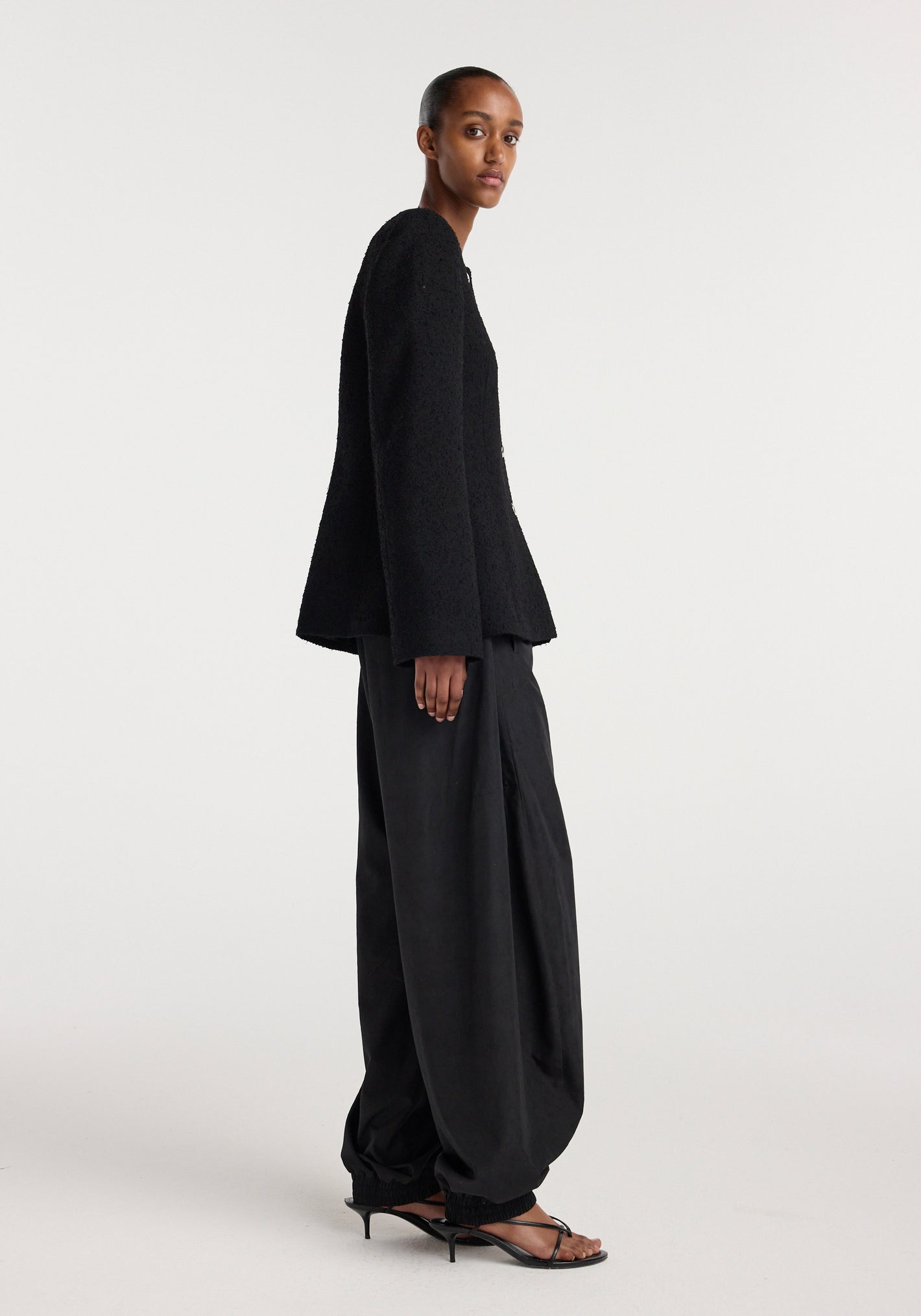 Bouclé shaped blazer | black