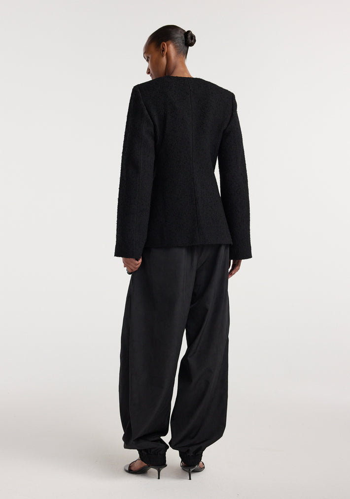 Bouclé shaped blazer | black