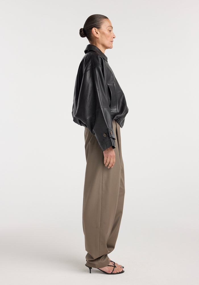 Leather blouson jacket | black