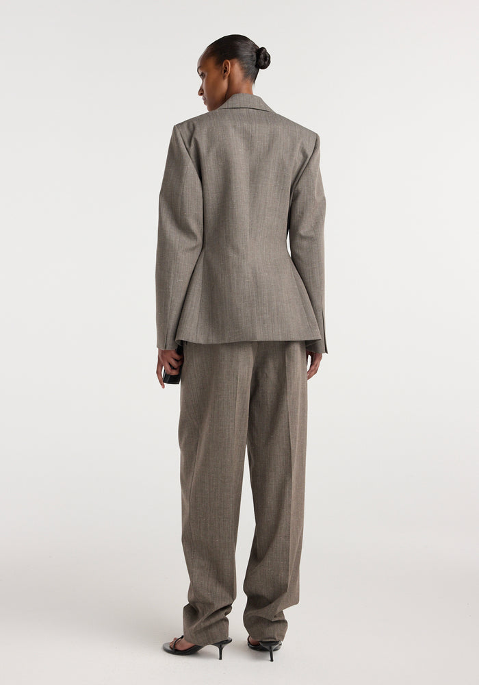 Hourglass shaped blazer | earth slub