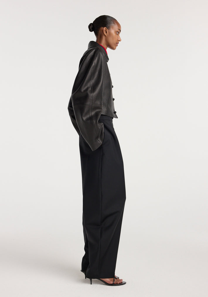 Rounded grain leather cropped jacket | black