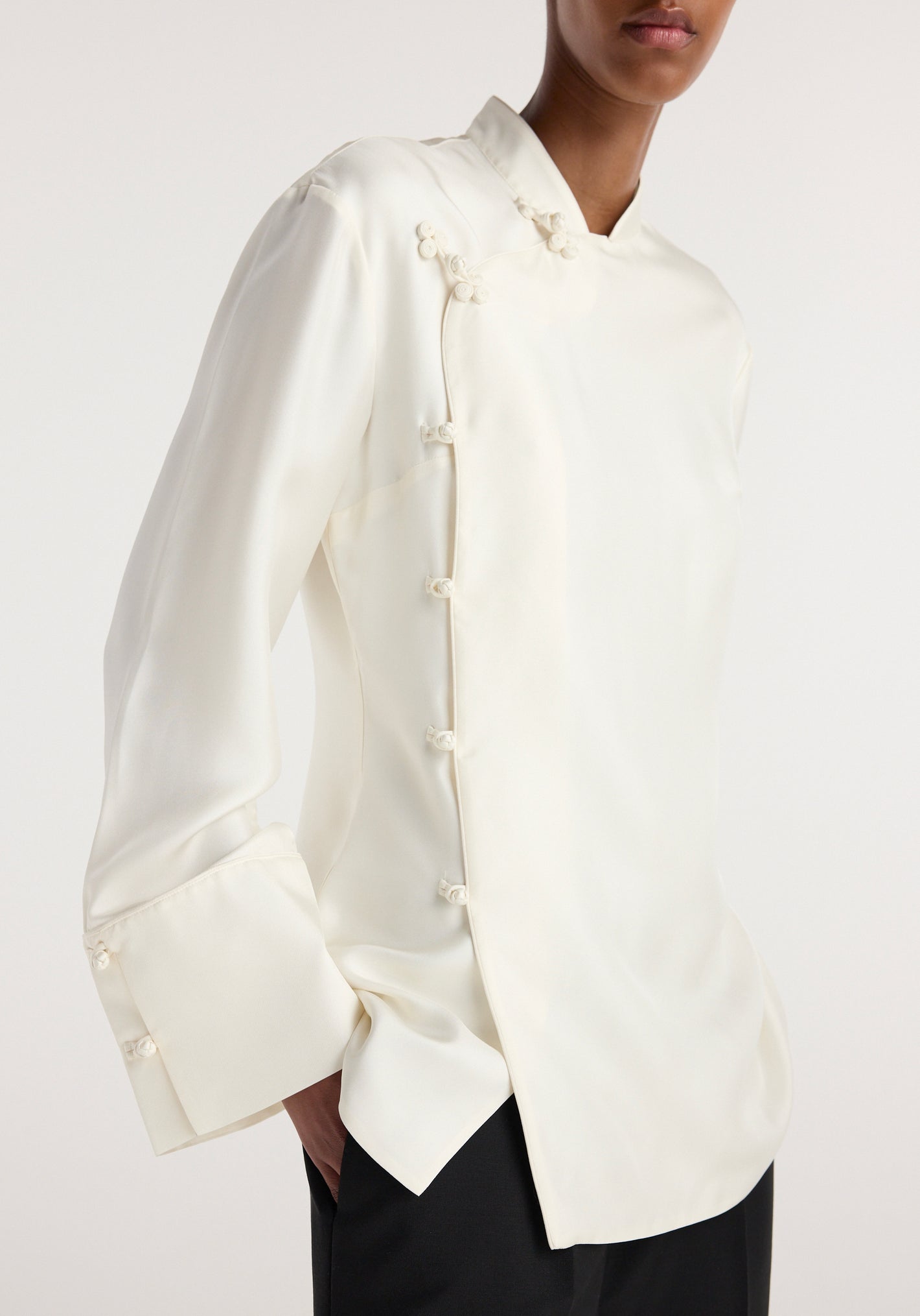 Pankou closure silk top | cream
