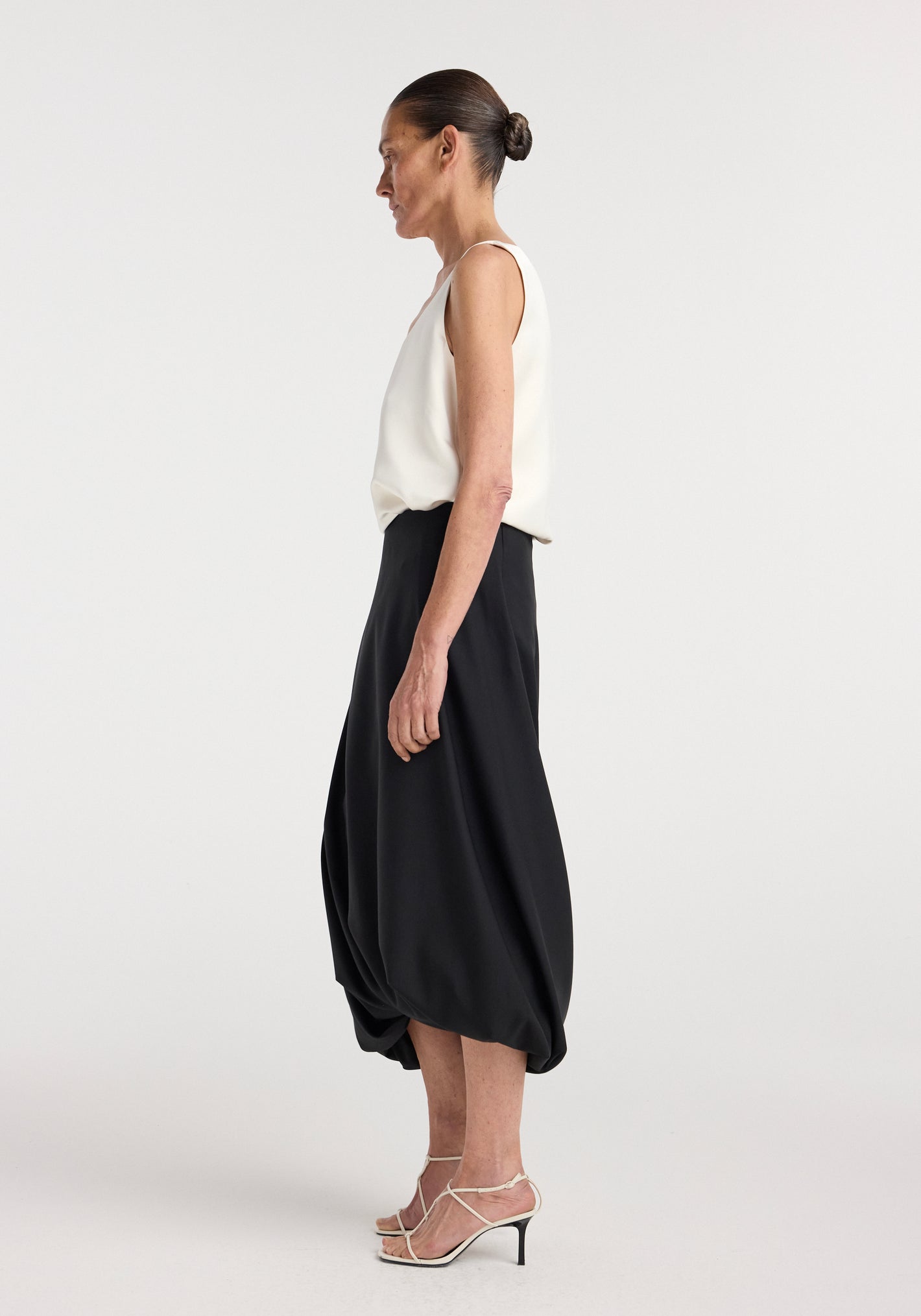 Satin scoop-neck top | ivory
