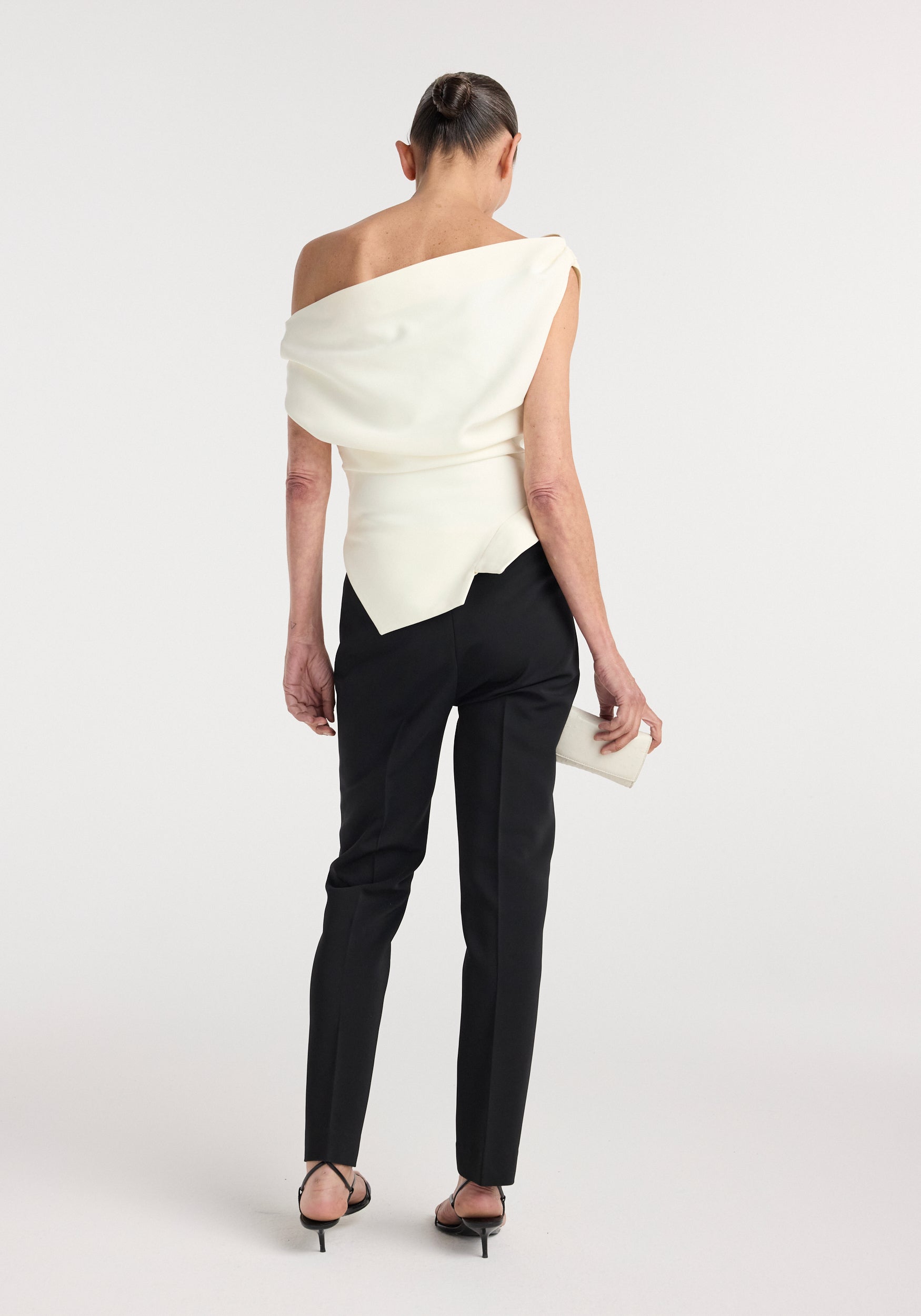 Off shoulder lapel top | off white