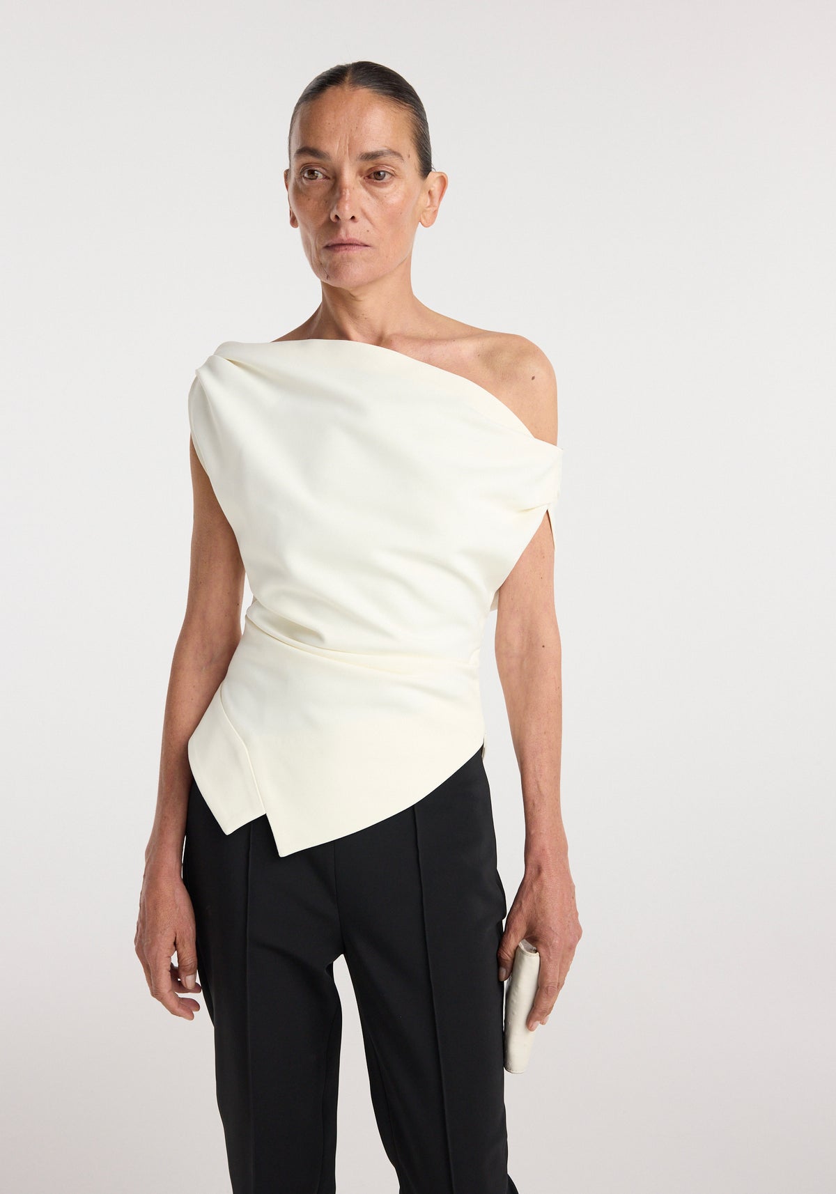 Off shoulder lapel top | off white