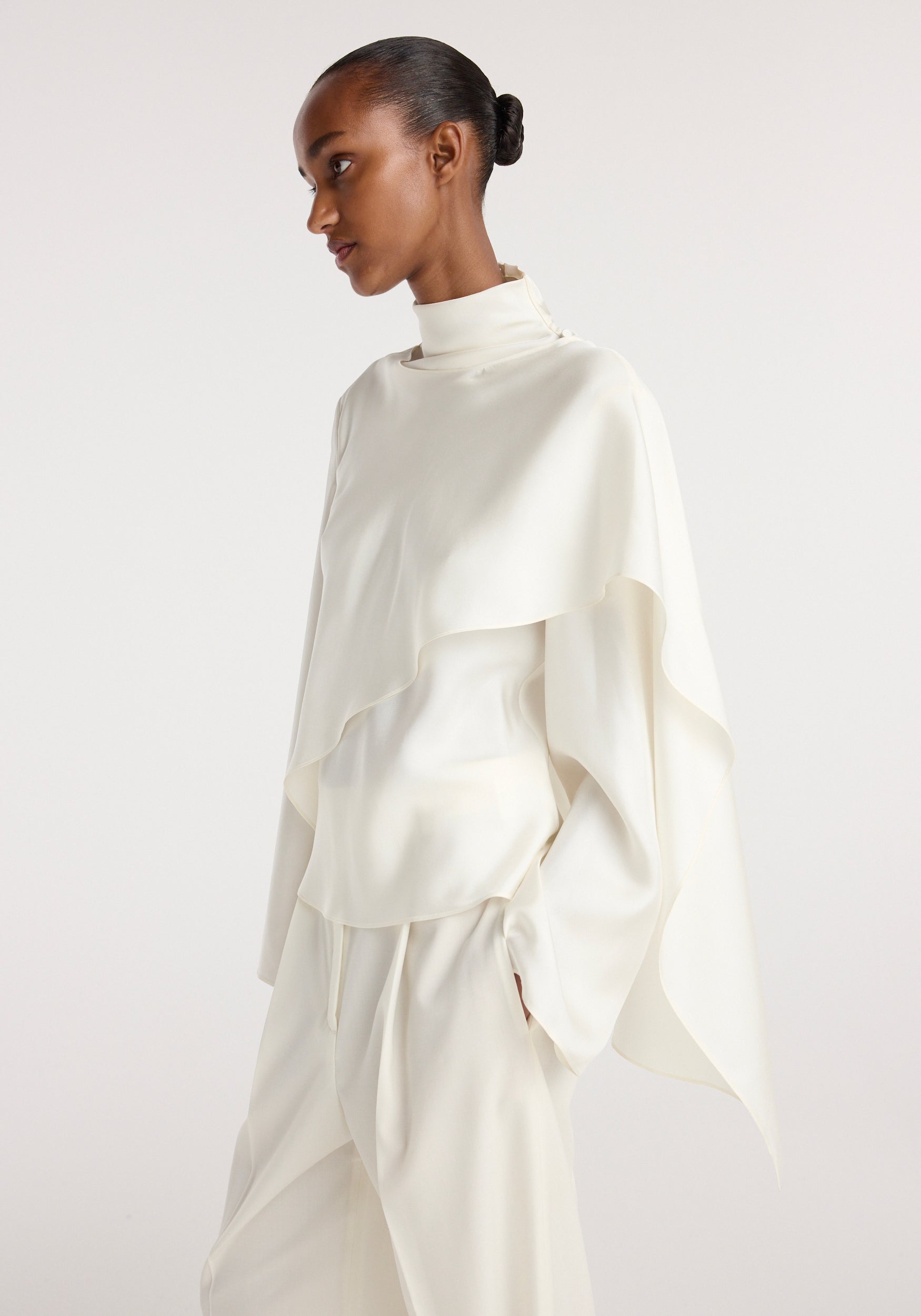 Silk foulard top | cream