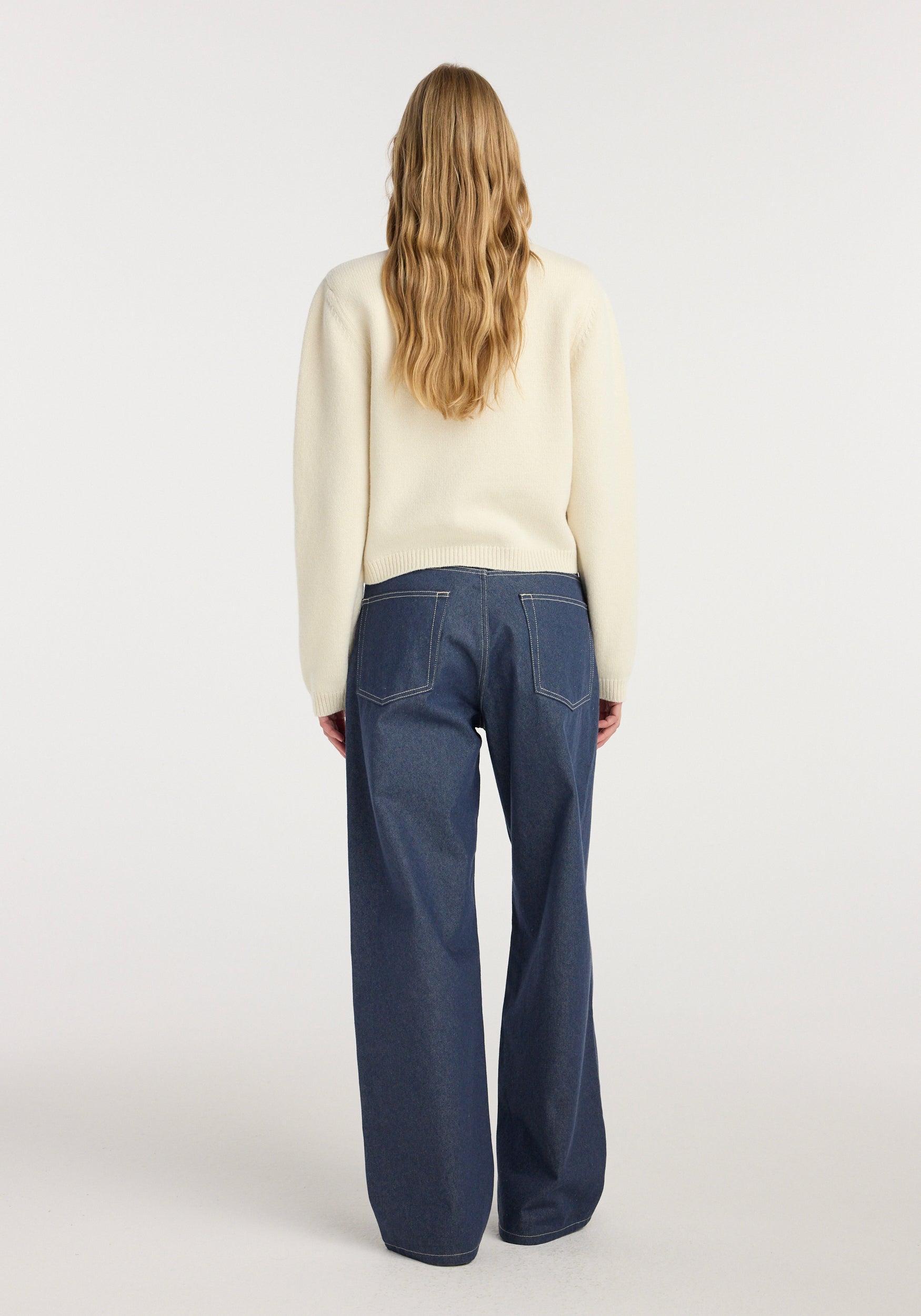 Statement shoulder cropped turtleneck | cream