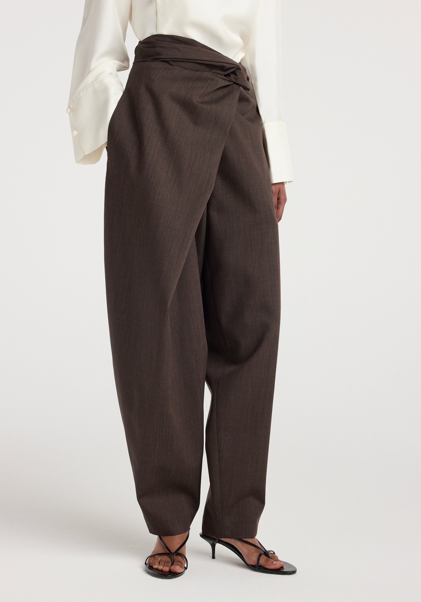 Sarong knot trousers | dark brown