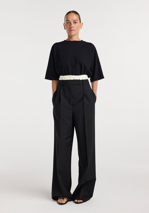 Boxer detailed trousers | black