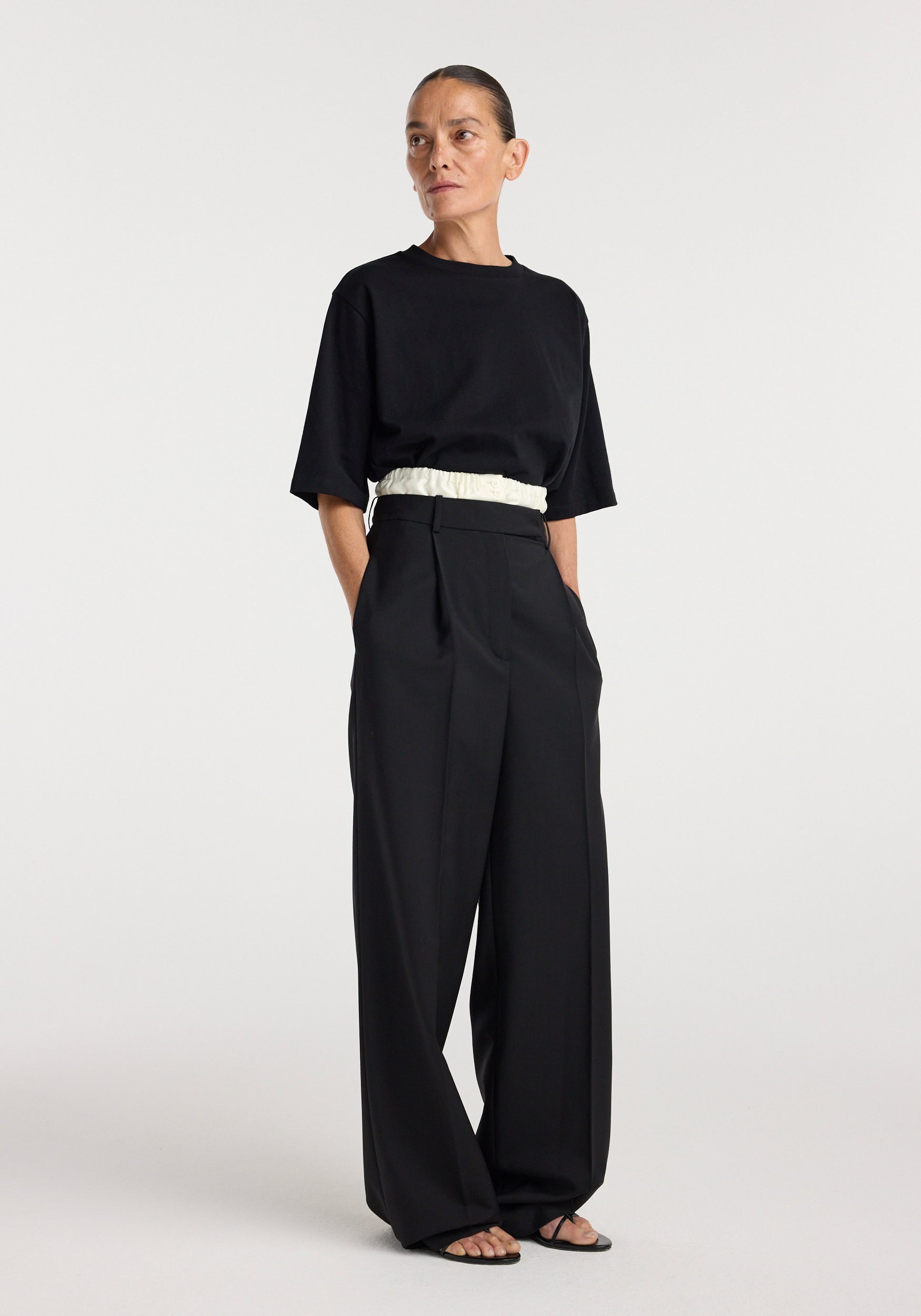 Boxer detailed trousers | black