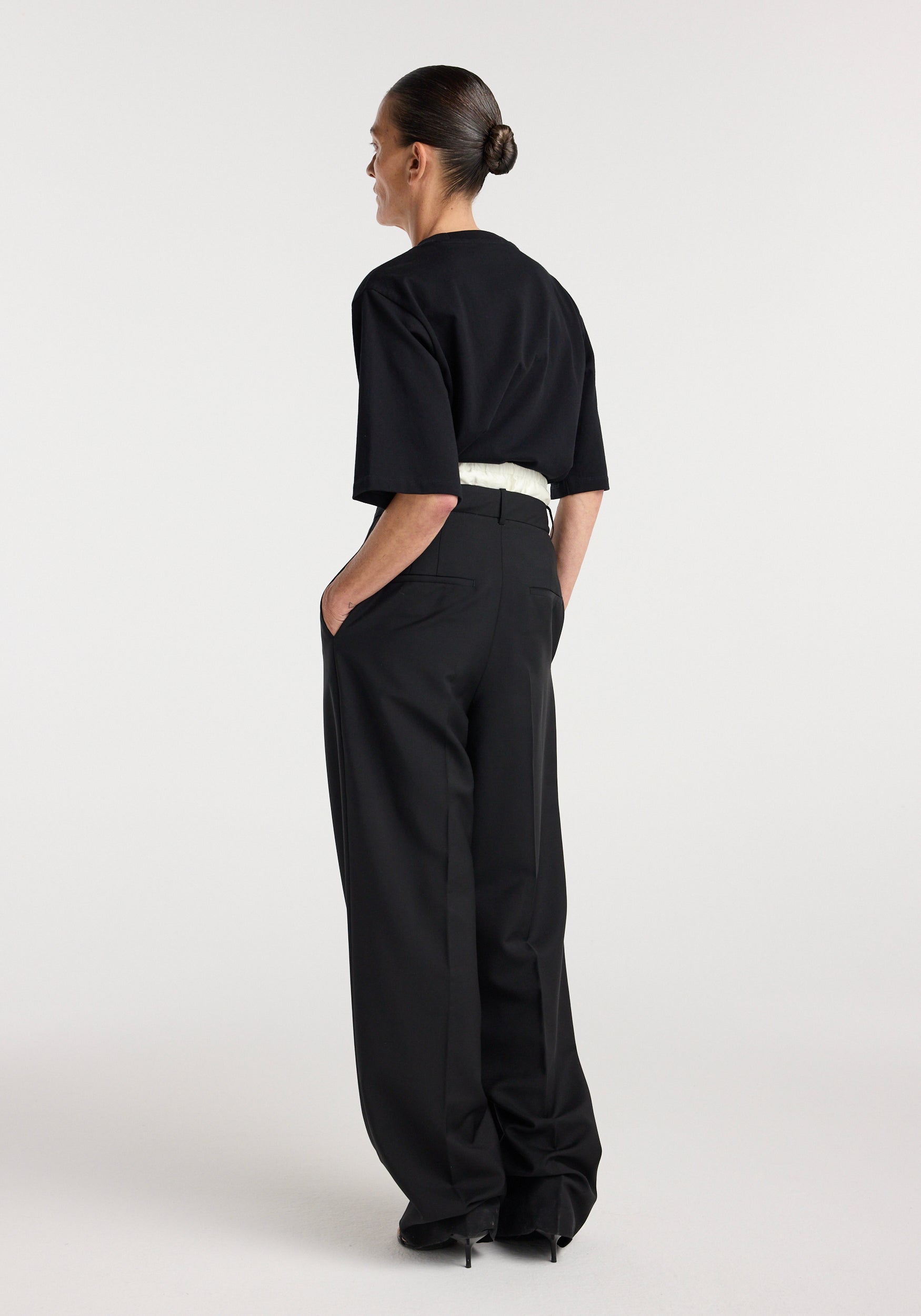 Boxer detailed trousers | black