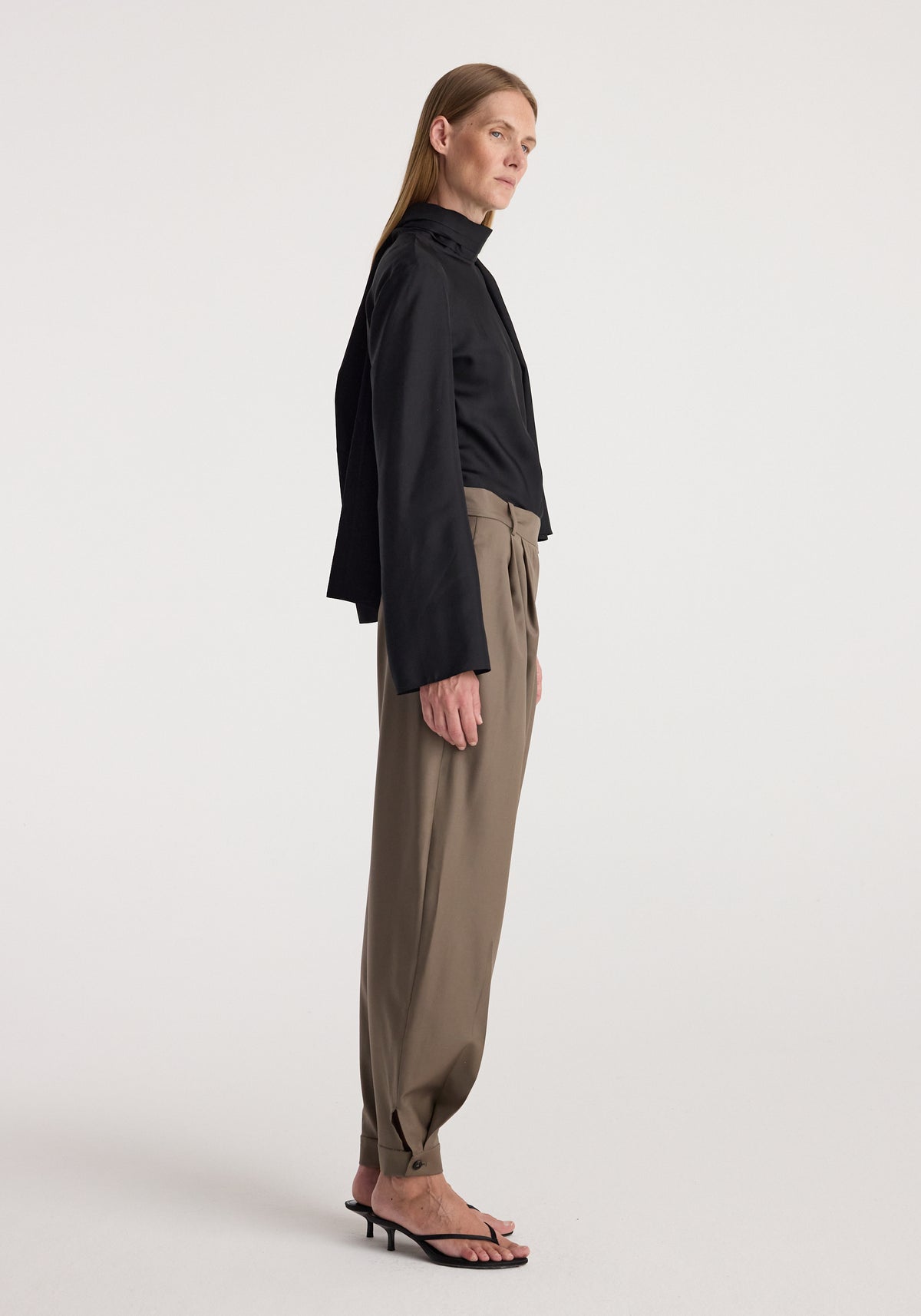 Tailored cuff trousers | desert brown