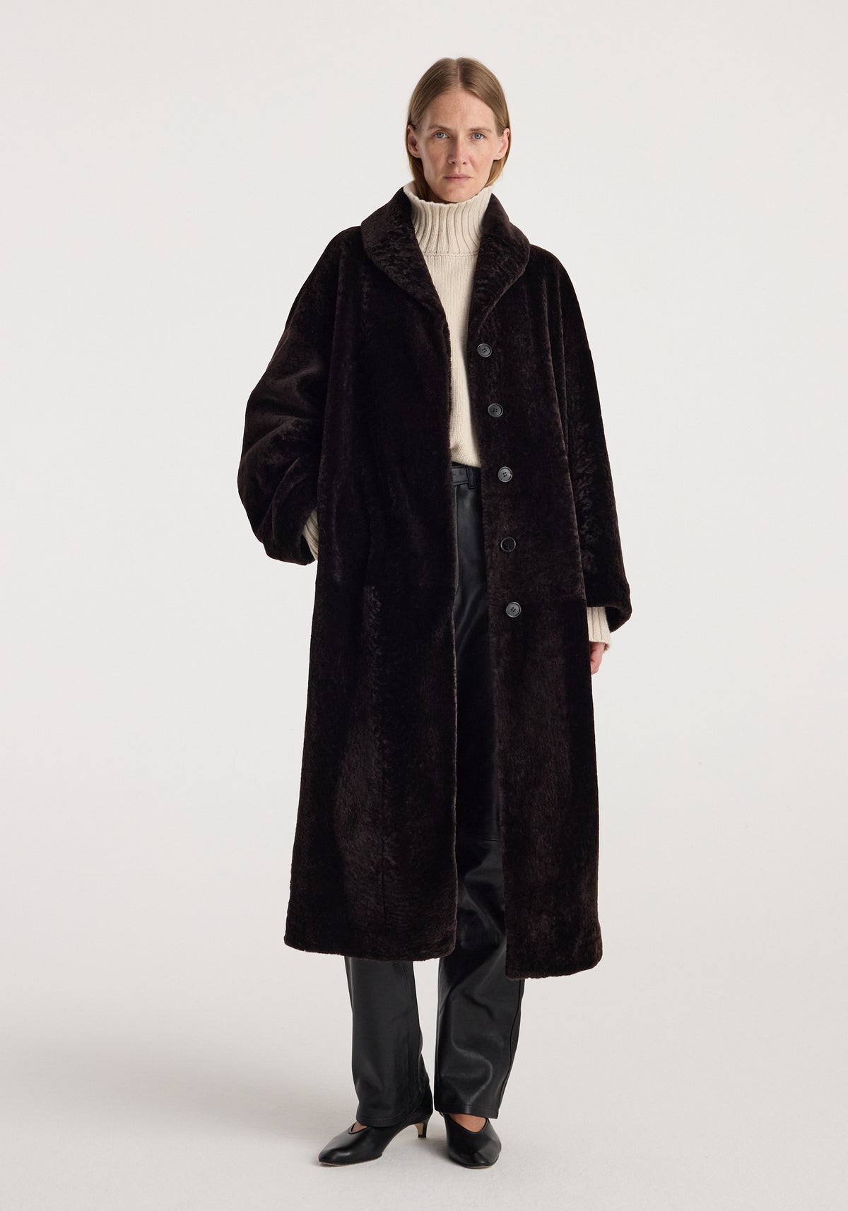 Shearling Shawl-Collar Coat | dark chocolate