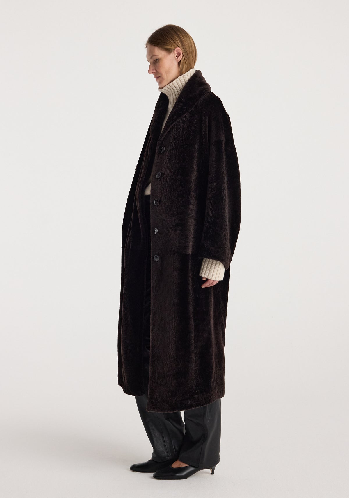 Shearling Shawl-Collar Coat | dark chocolate