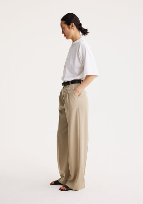 Wide leg pleated trousers | beige
