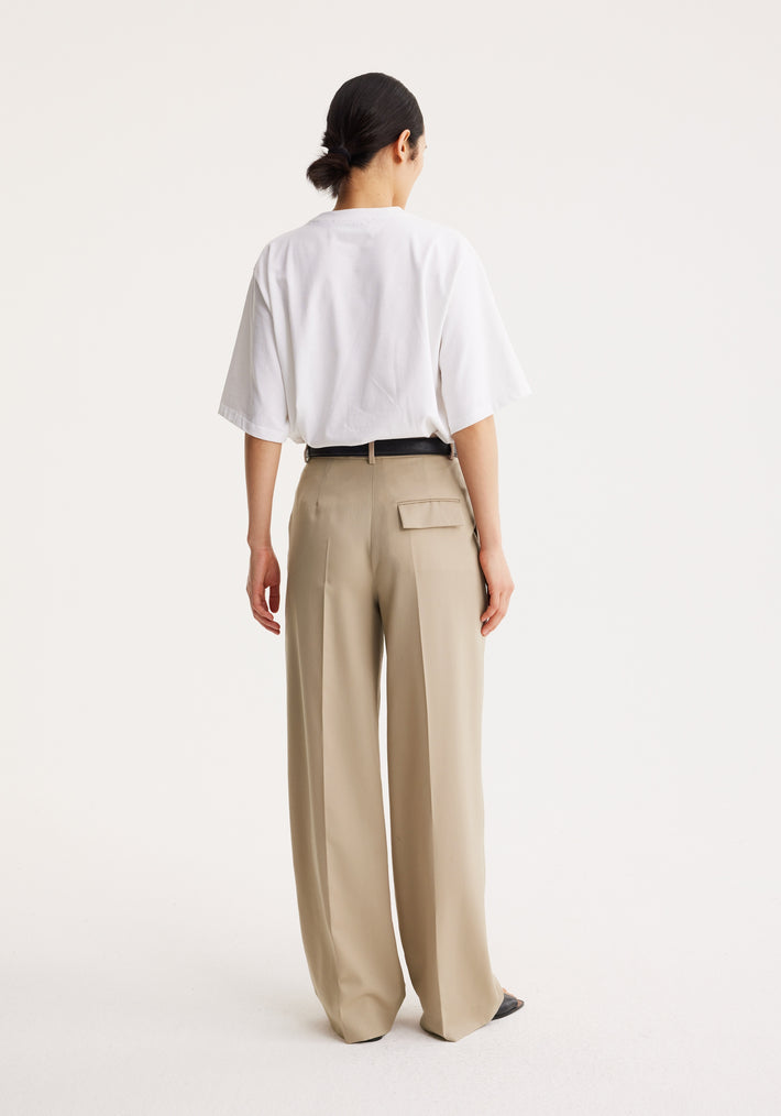 Pleated tailored trousers | beige