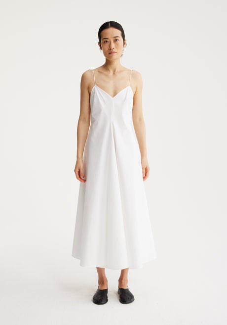 Cotton strap dress with wider hem | white