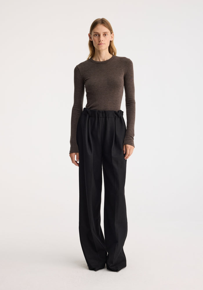 Elasticated wide leg trousers | black