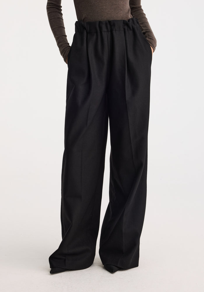 Elasticated wide leg trousers | black