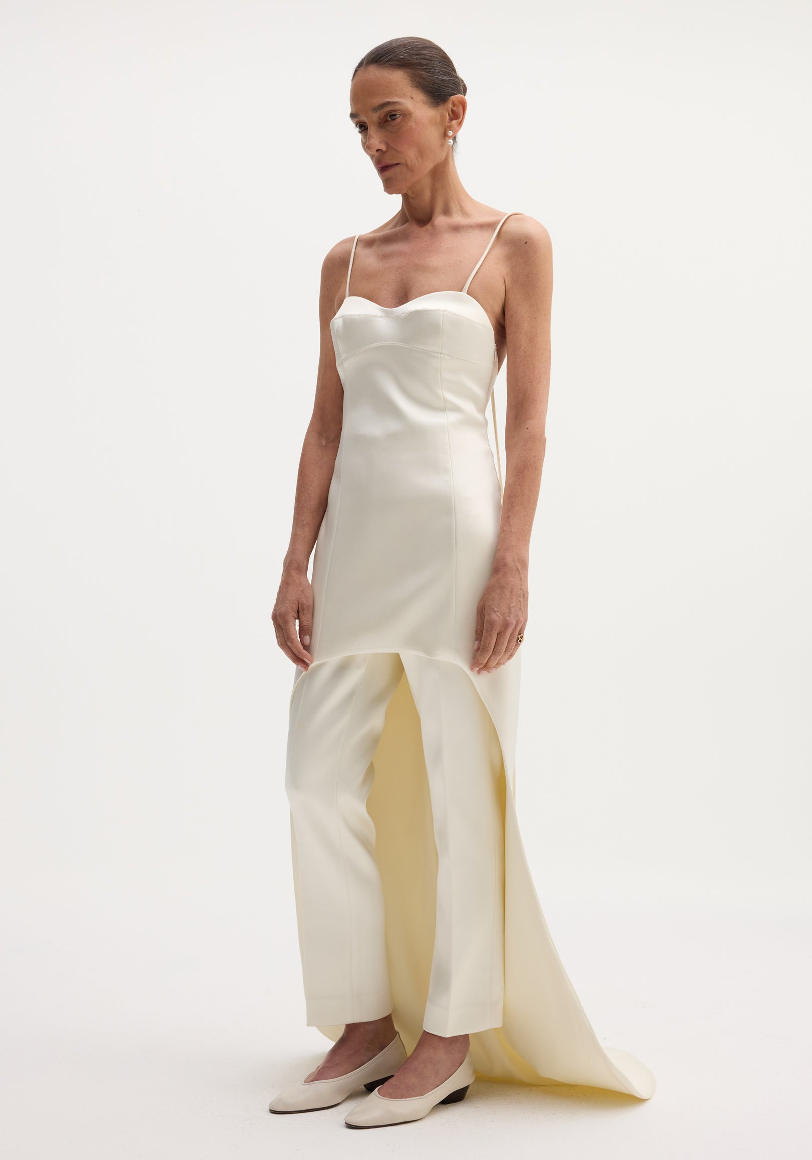 Satin bustier dress with train– Róhe