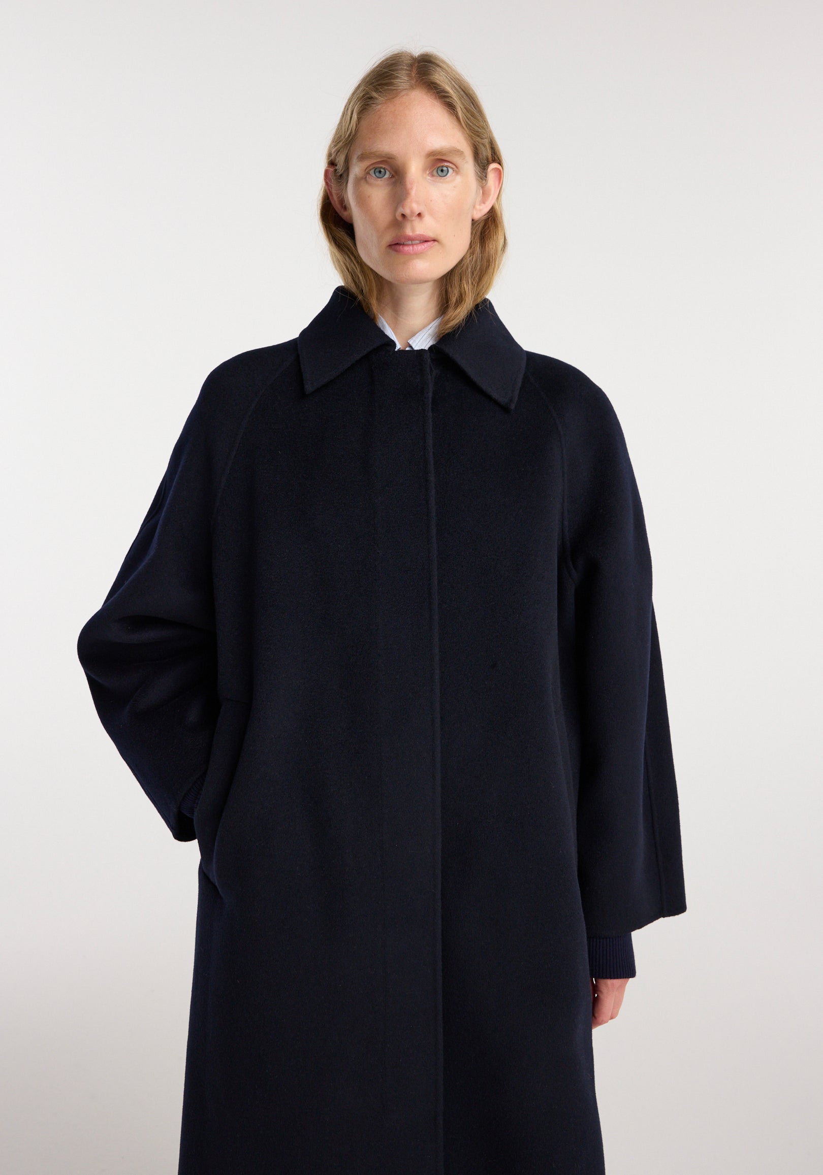 Double-faced wool padded coat | navy