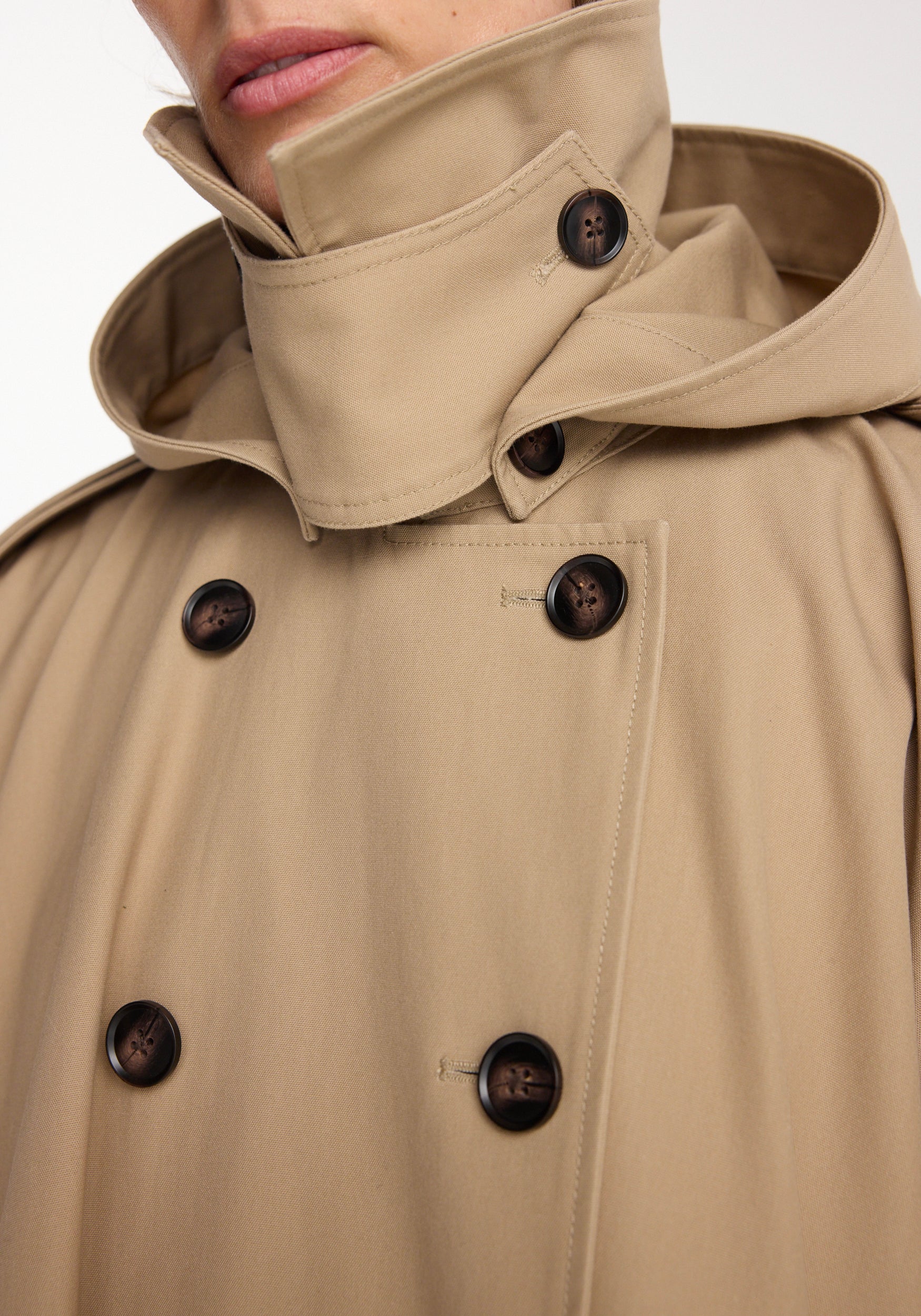 Hooded cape trenchcoat– Róhe
