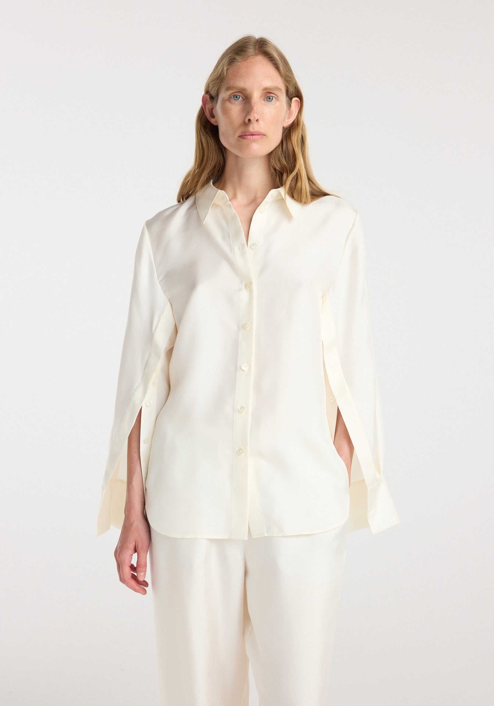 Silk open-sleeve detailed shirt | cream