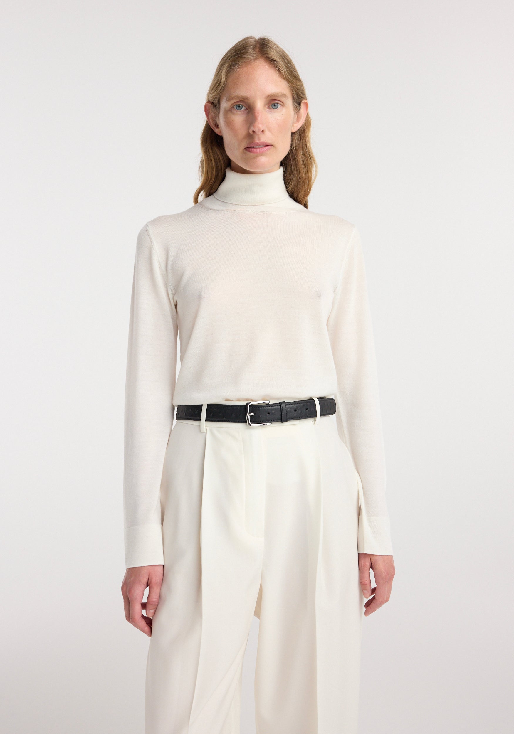 Fine-knit wool cashmere turtleneck | off white