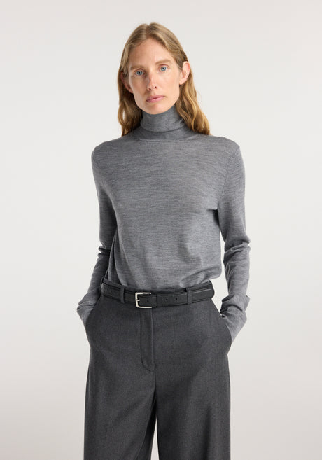 Fine knitted wool turtleneck | mid grey melange