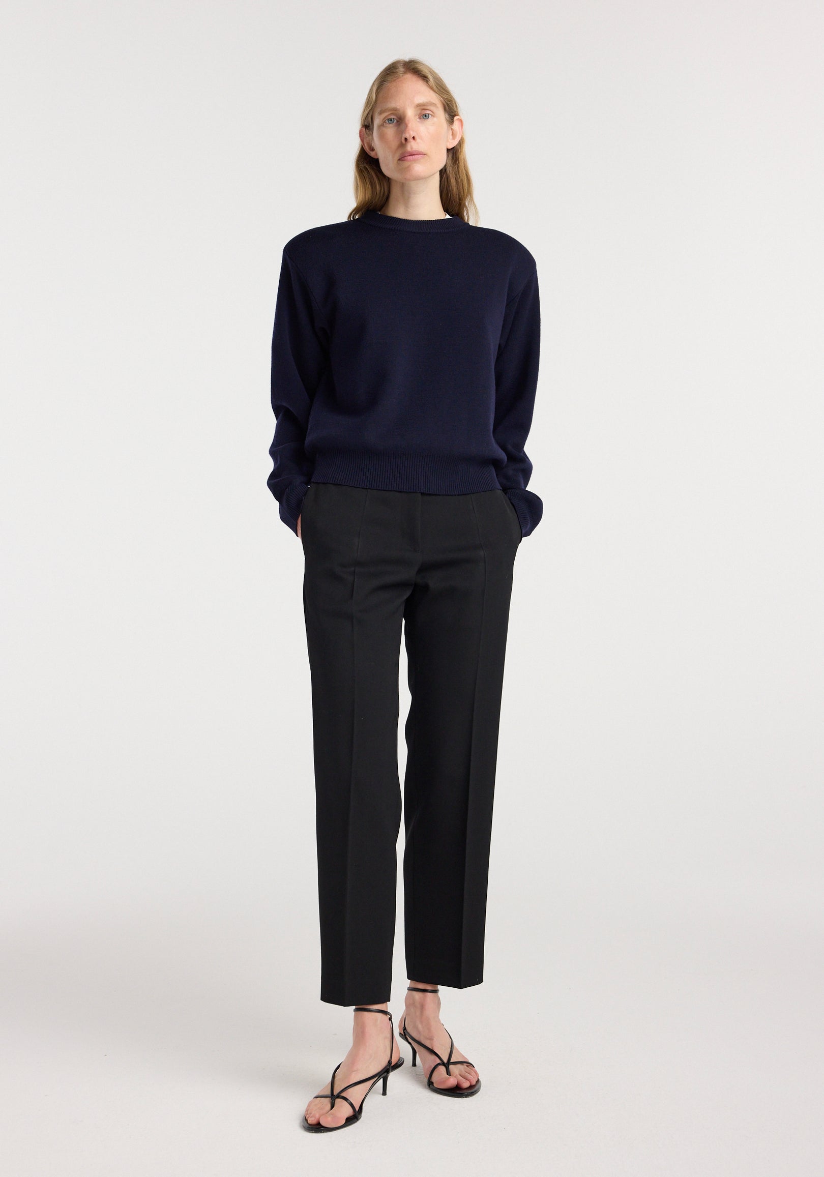Mies - Cigarette leg tailored trousers | black