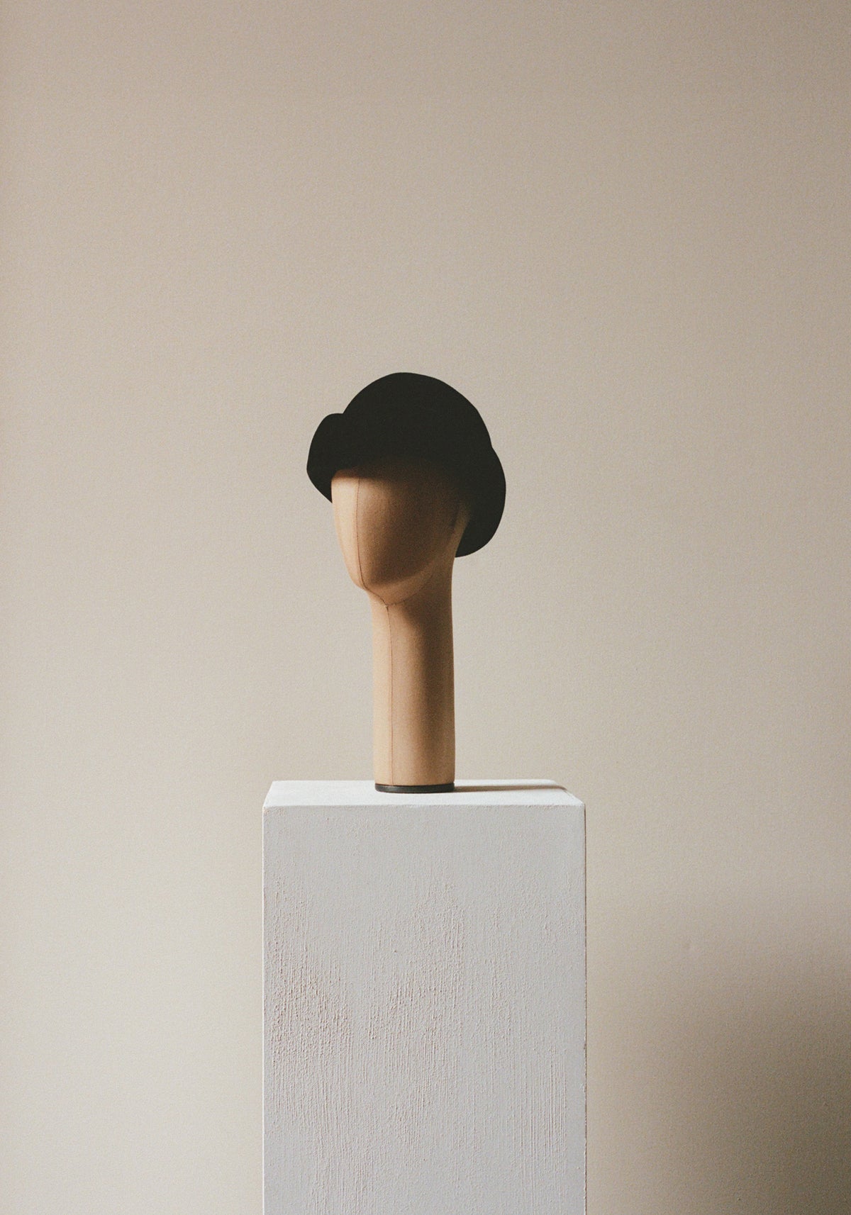 Velvet Hat, Yuki | black